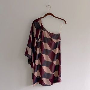 Audrey 3+1 Size S Geo Print One Shoulder Dress